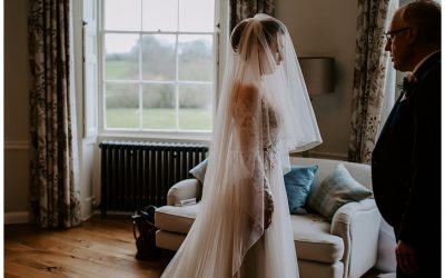 How symbolism and traditional customs are used in modern weddings